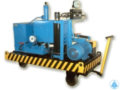 Mobile unit for charging pneumatic-hydraulic accumulators