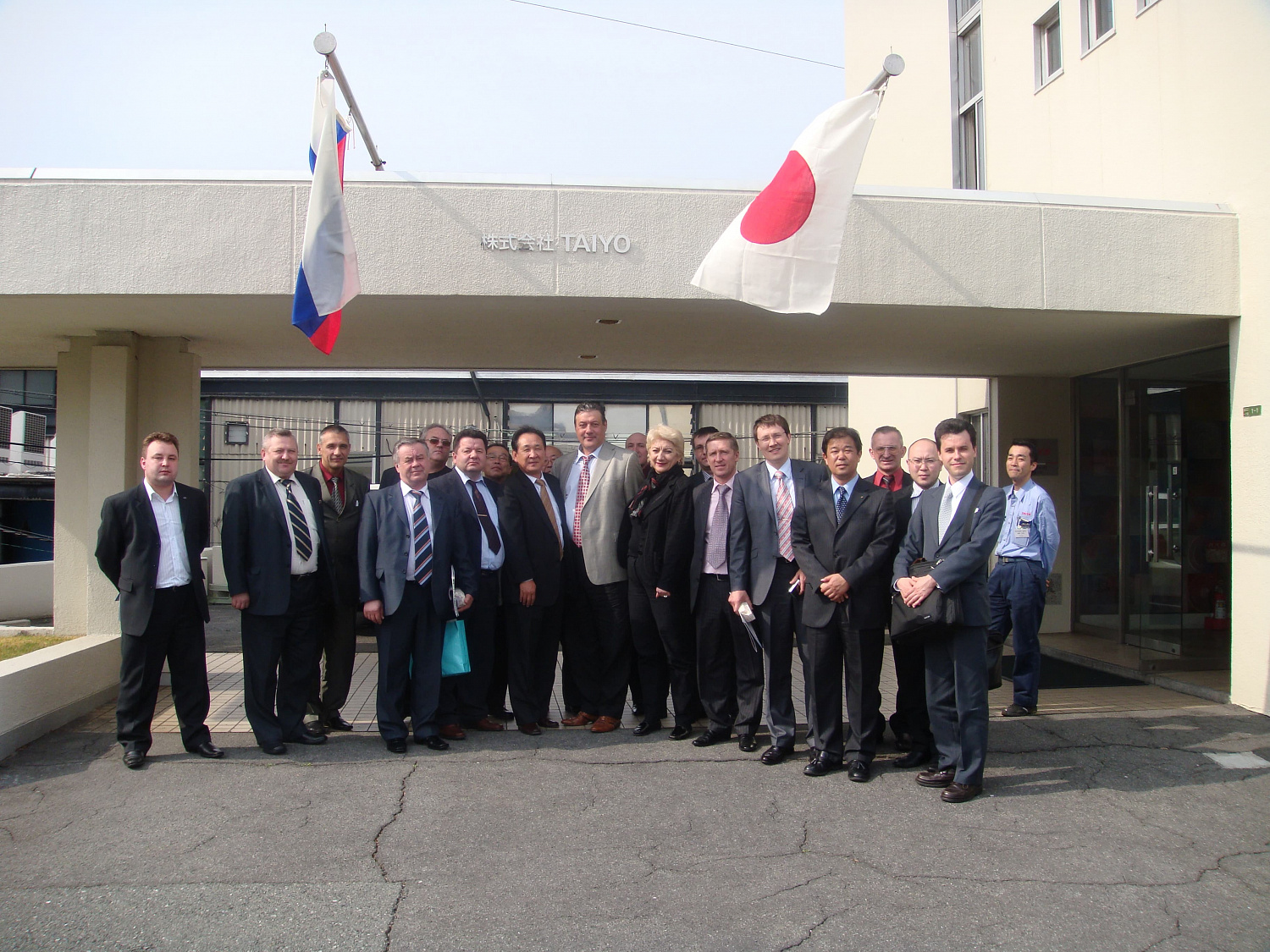 Innovative solutions for service and repair in the metallurgical, engineering, mining, and defense industries