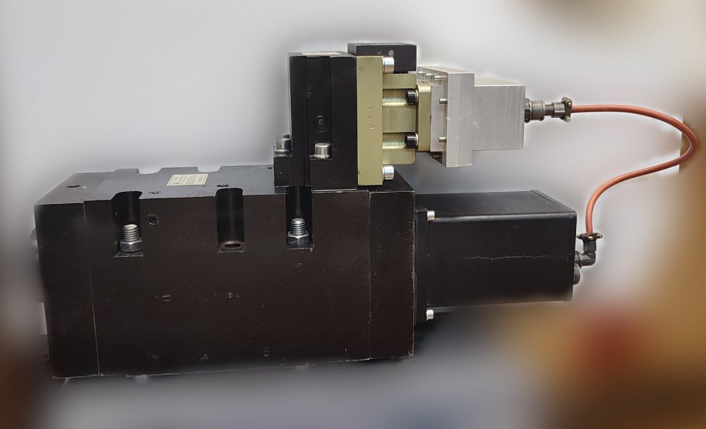 Proportional two-stage hydraulic distributors 1 SKD 16.3.43